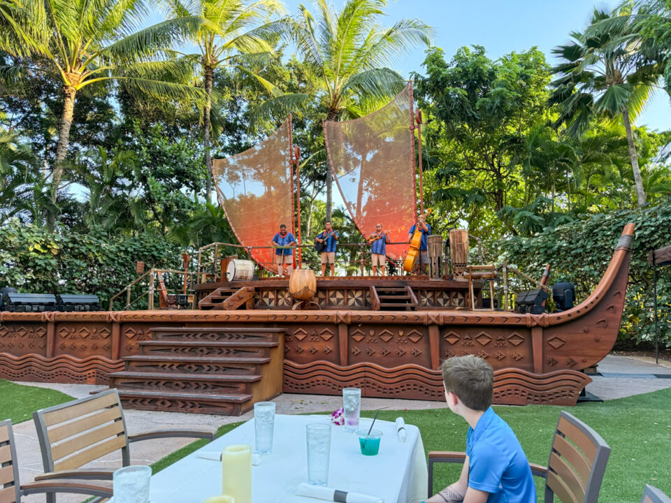 disney show in hawaii